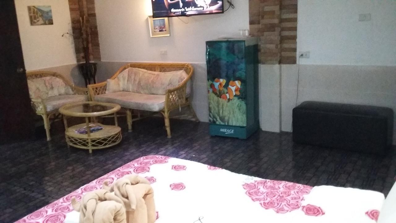 Jasmin Guest House Pattaya Εξωτερικό φωτογραφία