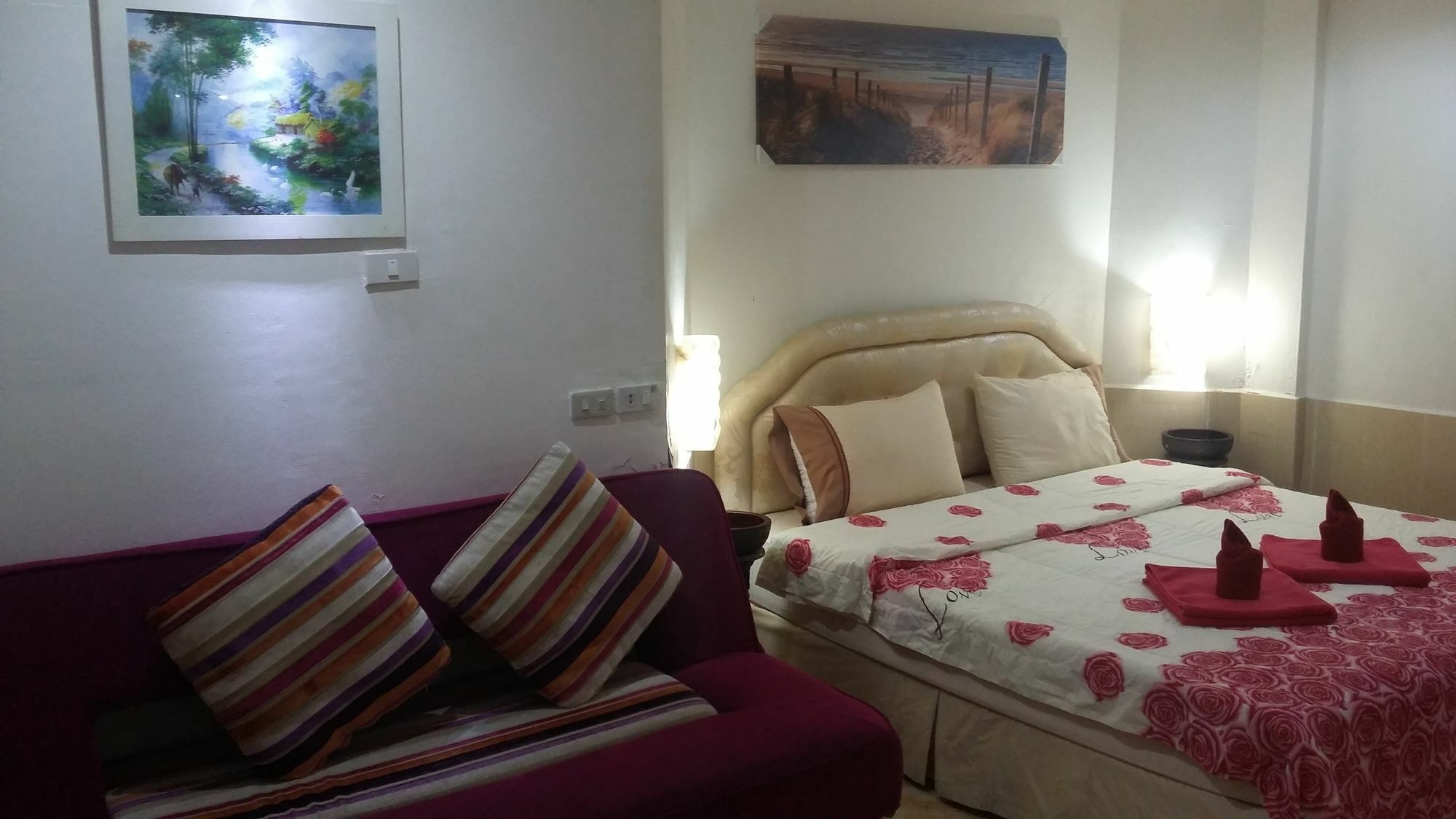 Jasmin Guest House Pattaya Εξωτερικό φωτογραφία