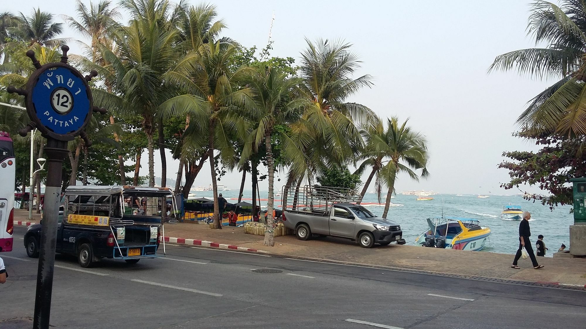 Jasmin Guest House Pattaya Εξωτερικό φωτογραφία