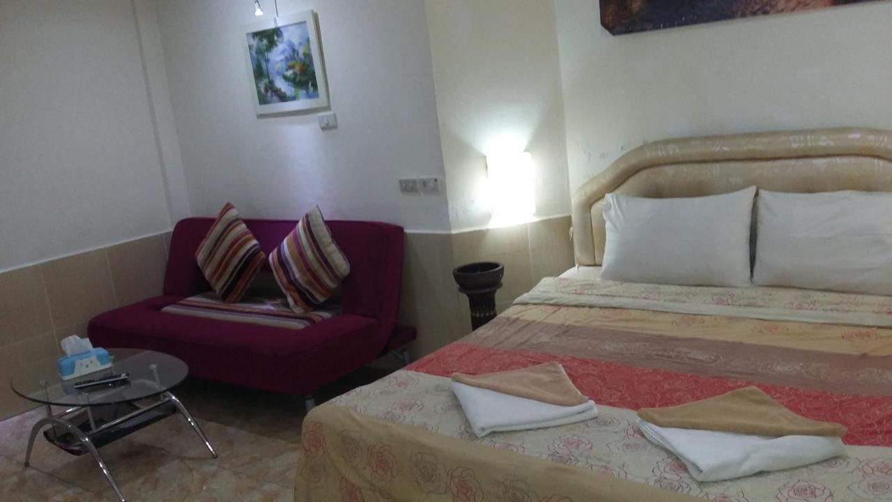 Jasmin Guest House Pattaya Εξωτερικό φωτογραφία